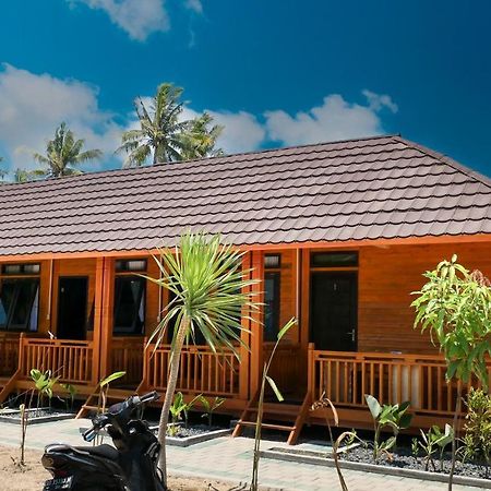Mandalika Queen Hostel Kuta  Eksteriør billede
