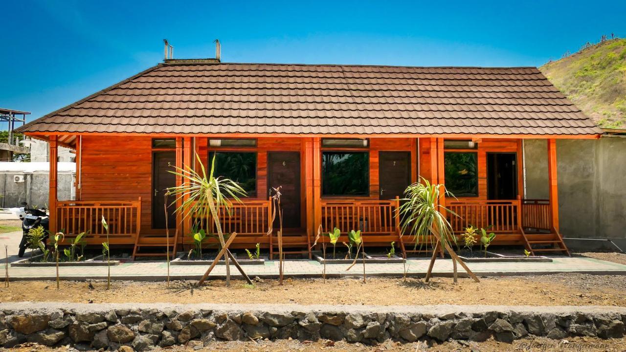 Mandalika Queen Hostel Kuta  Eksteriør billede